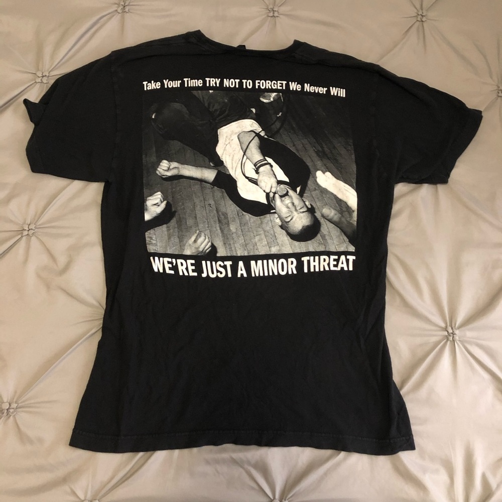 Minor threat t shirt size large